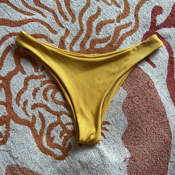 Zaful Bikini Bottoms - Picture 3 of 3